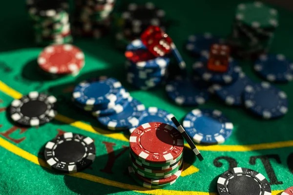kalajengking togel app live dealer interface showing blackjack and roulette tables